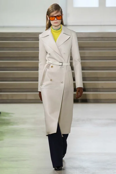 Look 6